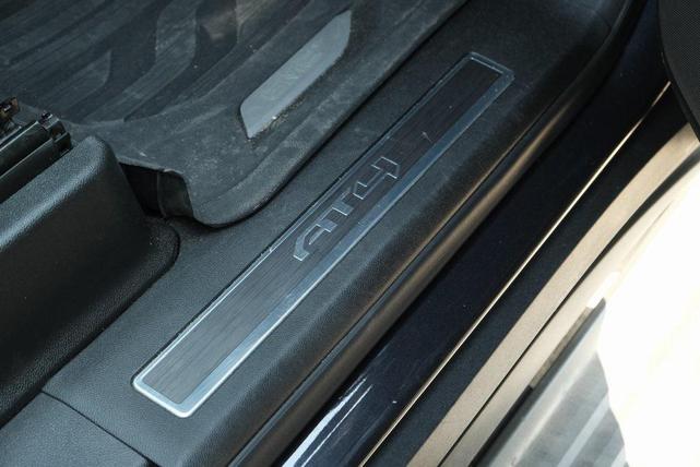 Photo of 2023 Titanium Rush Metallic GMC Yukon