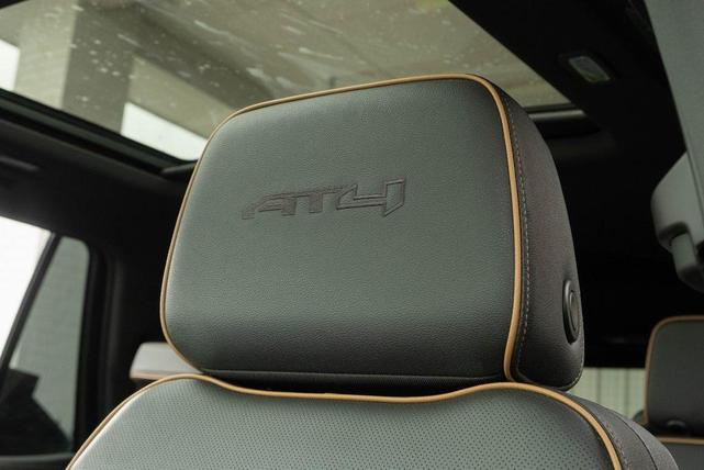 Photo of 2023 Titanium Rush Metallic GMC Yukon