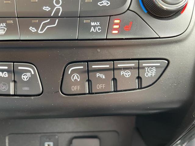 Photo of 2017 Gray Ford Escape