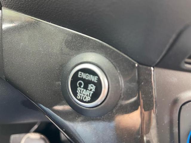 Photo of 2017 Gray Ford Escape