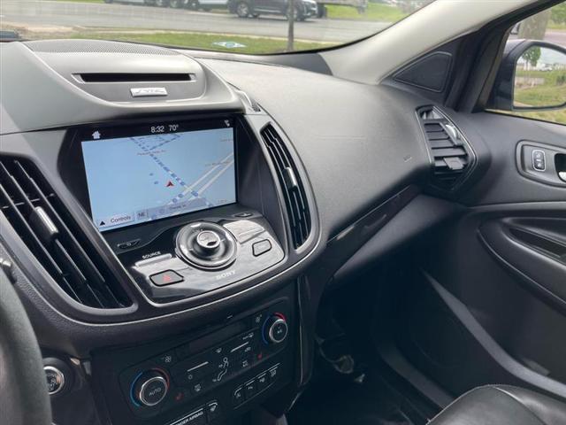 Photo of 2017 Gray Ford Escape