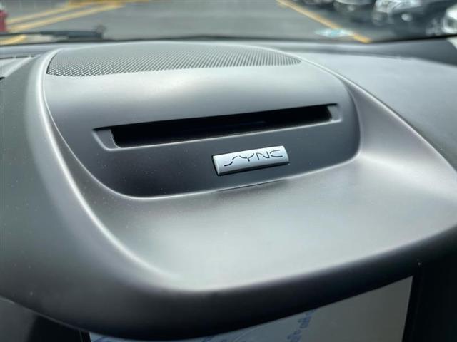 Photo of 2017 Gray Ford Escape