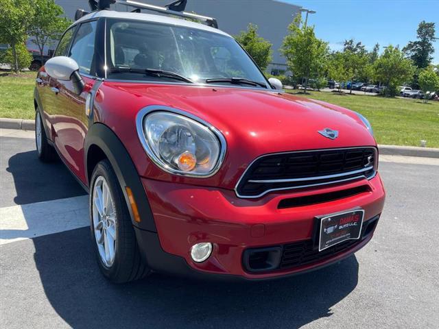 Photo of 2015 Red MINI Countryman