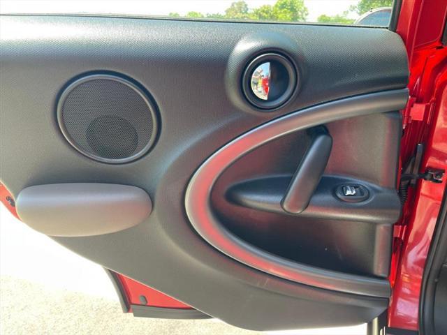 Photo of 2015 Red MINI Countryman
