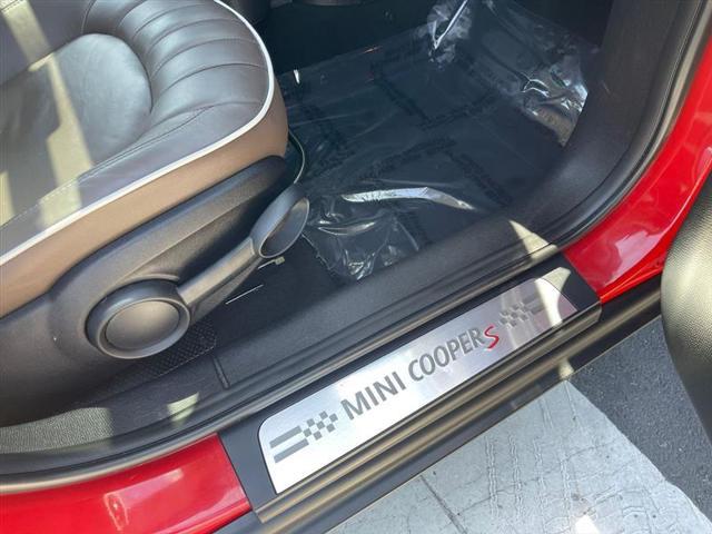 Photo of 2015 Red MINI Countryman
