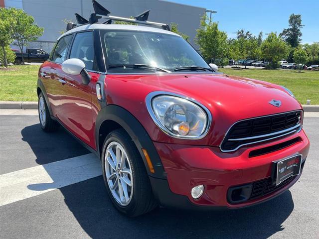Photo of 2015 Red MINI Countryman