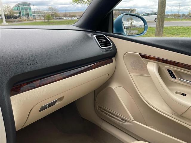 Photo of 2008 Blue Volkswagen Eos
