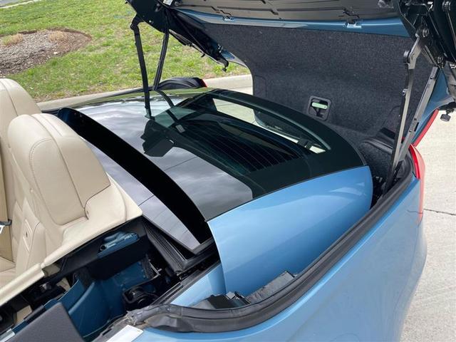 Photo of 2008 Blue Volkswagen Eos