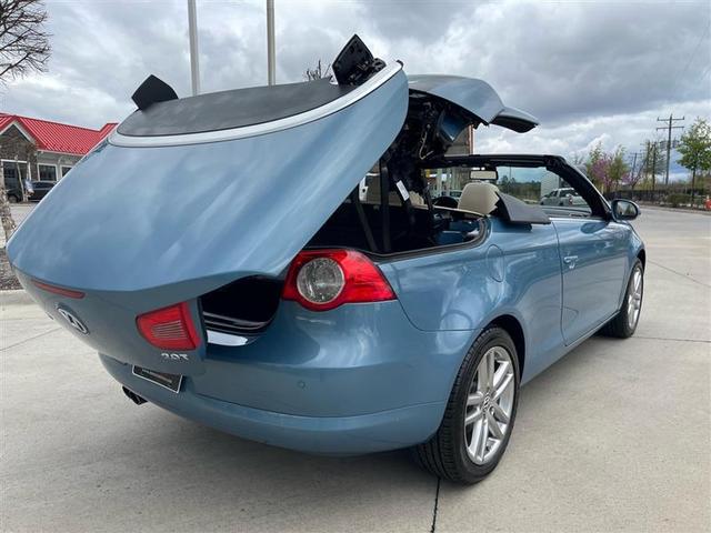 Photo of 2008 Blue Volkswagen Eos