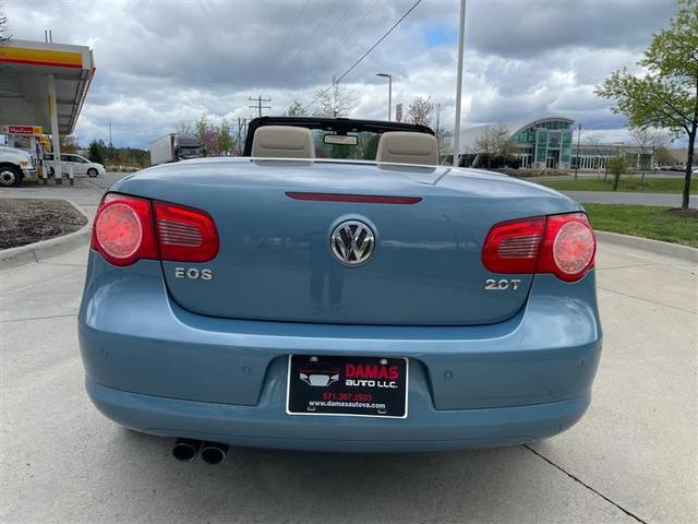 Photo of 2008 Blue Volkswagen Eos