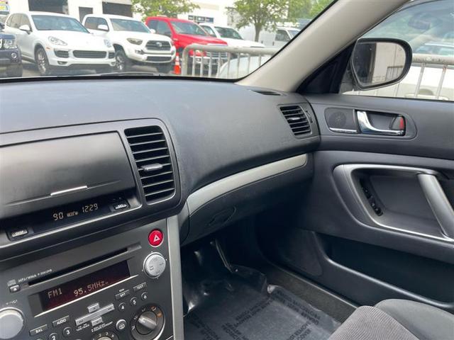 Photo of 2009 Silver Subaru Outback