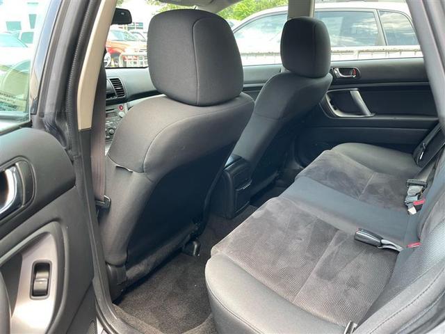 Photo of 2009 Silver Subaru Outback