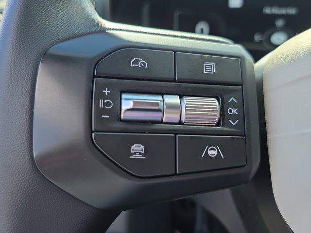 Photo of 2025 Snow White Pearl Kia K4