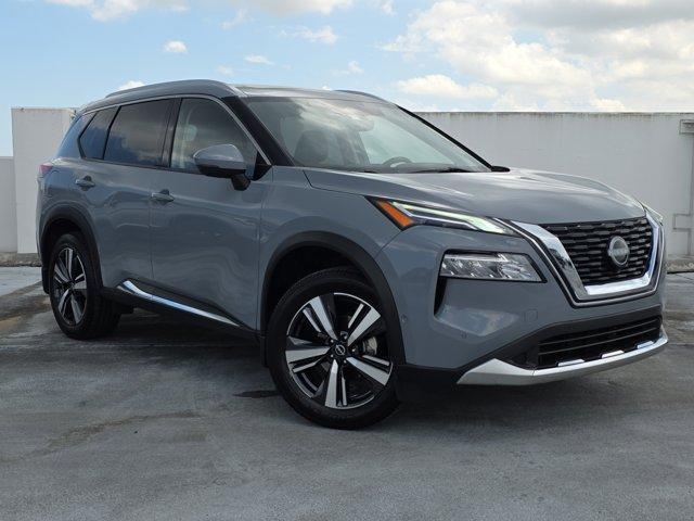 Photo of 2023 Boulder Gray Pearl Nissan Rogue