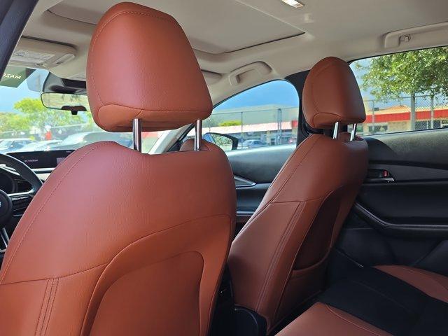 Photo of 2025 Zircon Sand Metallic Mazda CX-30