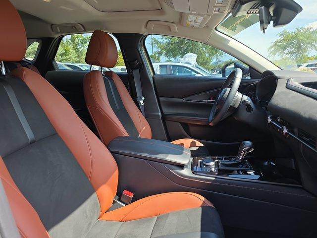 Photo of 2025 Zircon Sand Metallic Mazda CX-30