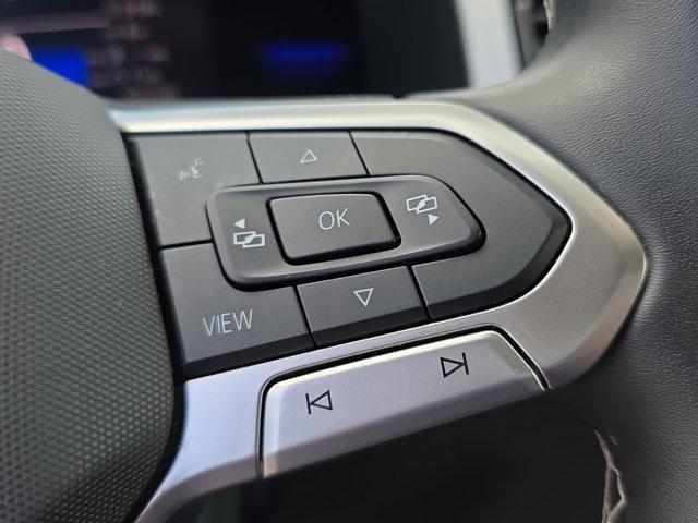 Photo of 2022 Deep Black Pearl Effect Volkswagen Atlas