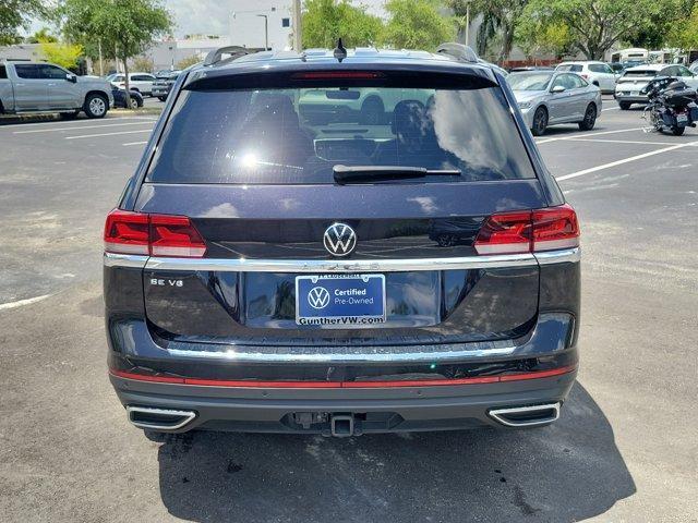 Photo of 2022 Deep Black Pearl Effect Volkswagen Atlas