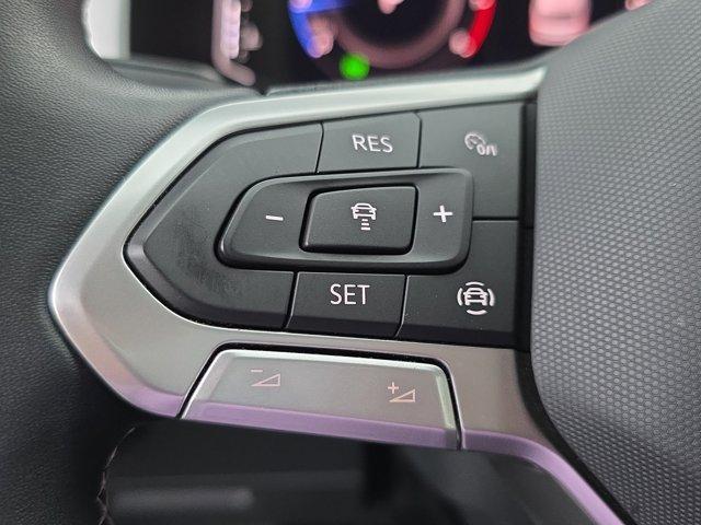 Photo of 2022 Platinum Gray Metallic Volkswagen Atlas