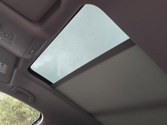 Photo of 2022 Platinum Gray Metallic Volkswagen Atlas