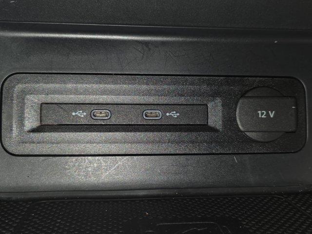Photo of 2022 Platinum Gray Metallic Volkswagen Atlas