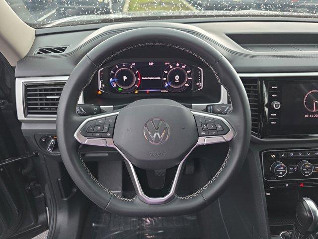 Photo of 2022 Platinum Gray Metallic Volkswagen Atlas