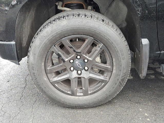 Photo of 2023 Black Chevrolet Silverado 1500