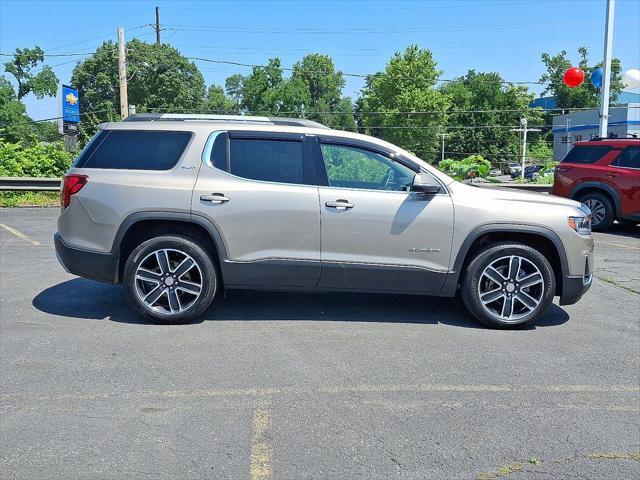 Photo of 2022 Light Stone Metallic GMC Acadia
