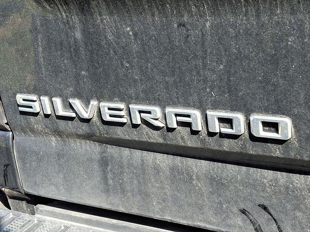 Photo of 2024 Black Chevrolet Silverado 3500