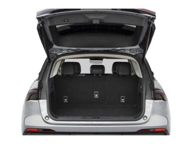 Photo of 2025 White Platinum Metallic Tri-Coat Lincoln Nautilus