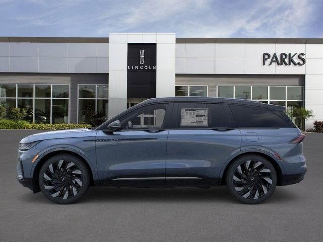 Photo of 2025 Whisper Blue Metallic Clearcoat Lincoln Nautilus