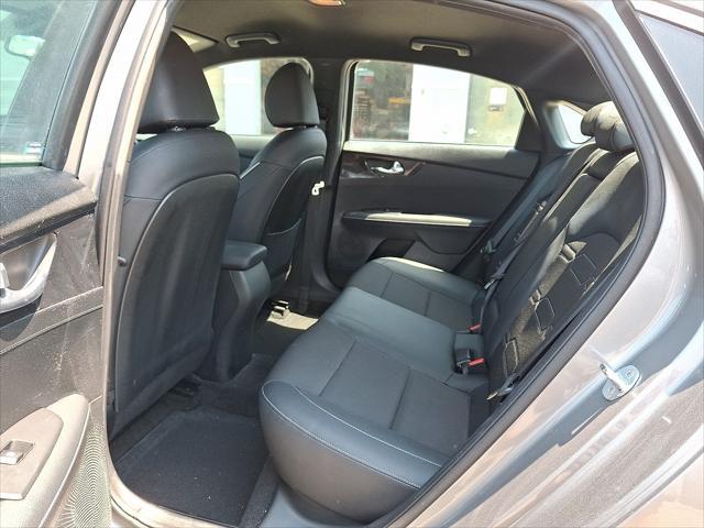 Photo of 2022 Steel Gray Kia Forte