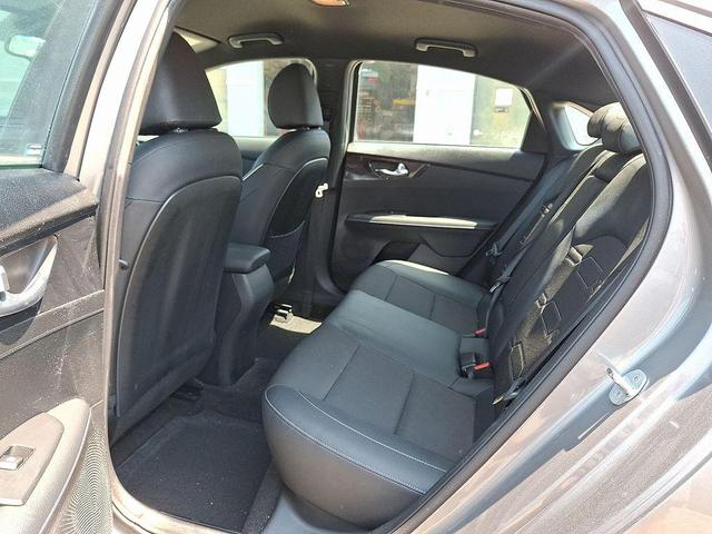 Photo of 2022 Steel Gray Kia Forte