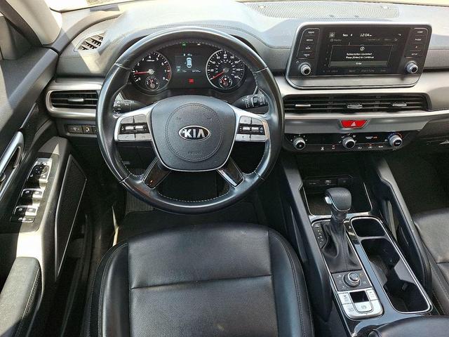 Photo of 2021 Glacial White Pearl Kia Telluride