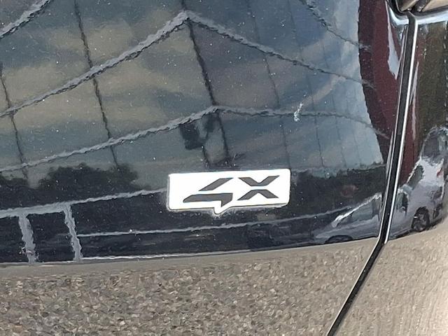 Photo of 2023 Ebony Black Kia Sportage
