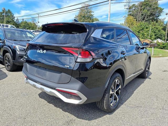 Photo of 2023 Ebony Black Kia Sportage