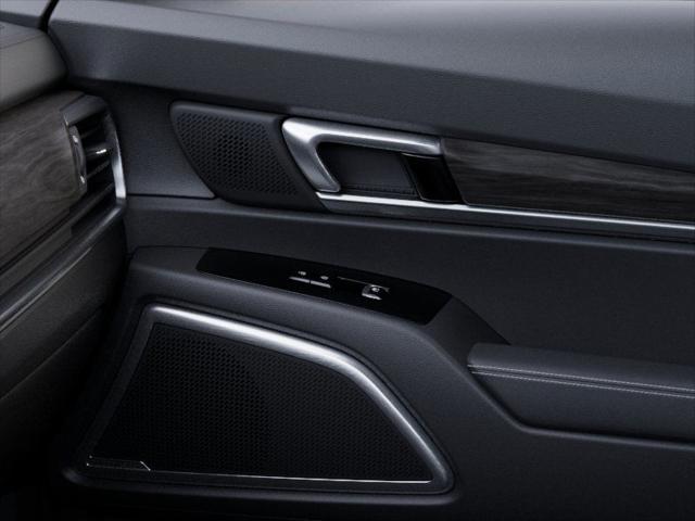 Photo of 2025 EBONY BLK Kia Telluride