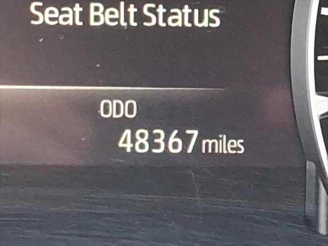 Photo of 2021 Blizzard Pearl Toyota Highlander