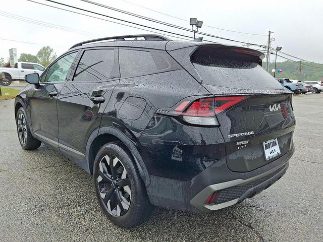 Photo of 2023 Ebony Black Kia Sportage