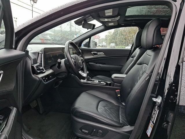 Photo of 2023 Ebony Black Kia Sportage