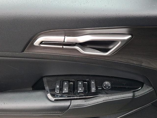 Photo of 2023 Ebony Black Kia Sportage