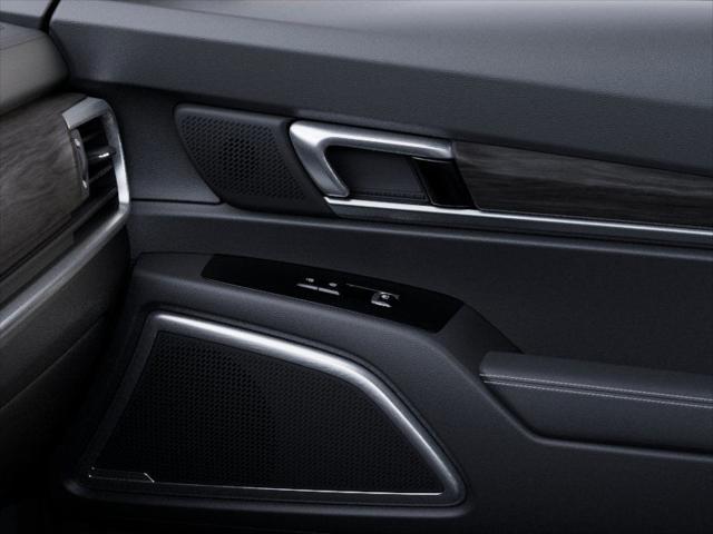 Photo of 2025 EBONY BLK Kia Telluride