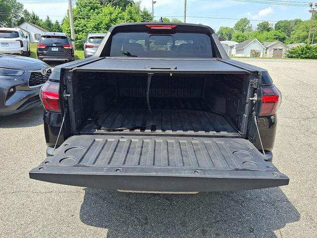 Photo of 2022 Phantom Black Hyundai SANTA CRUZ