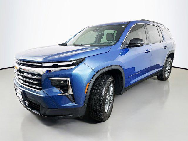 Photo of 2024 Lakeshore Blue Metallic Chevrolet Traverse