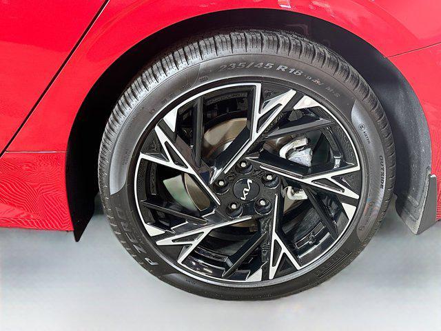 Photo of 2025 Runway Red Kia K5