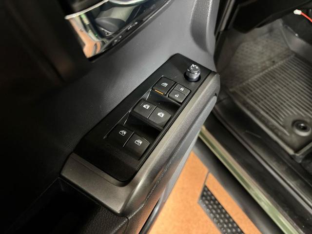 Photo of 2022 Army Green Toyota Tacoma