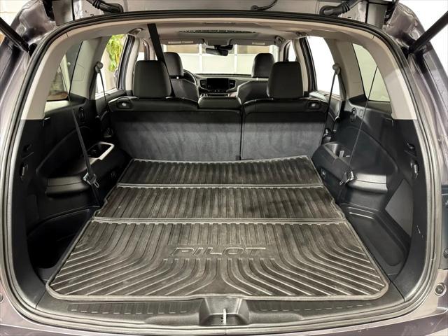 Photo of 2021 Modern Steel Metallic Honda Pilot