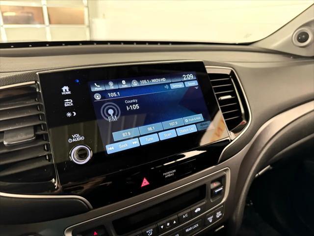 Photo of 2021 Modern Steel Metallic Honda Pilot