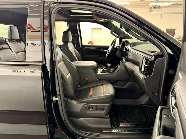 Photo of 2025 Onyx Black GMC Sierra 1500