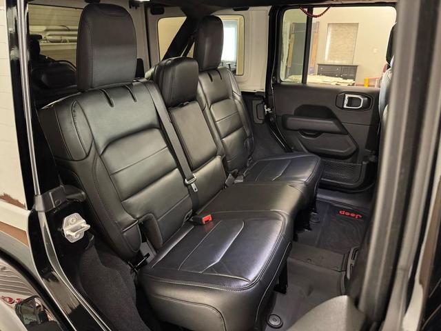 Photo of 2021 Black Jeep Wrangler Unlimited